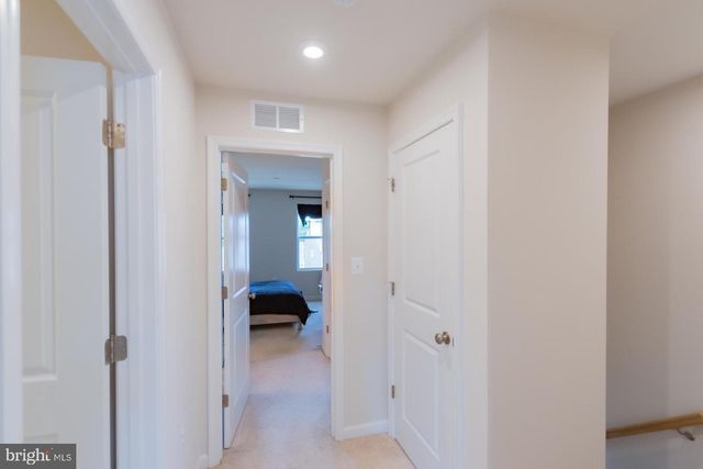 50 COOLIDGE AVE, Ranson, WV 25438