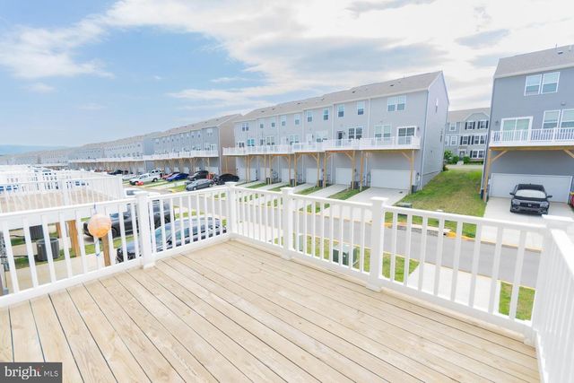 50 COOLIDGE AVE, Ranson, WV 25438