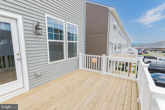 50 COOLIDGE AVE, Ranson, WV 25438