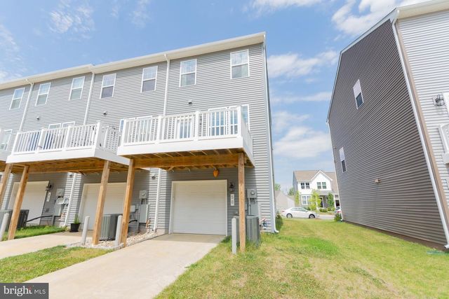 50 COOLIDGE AVE, Ranson, WV 25438