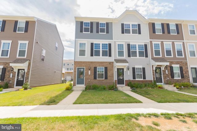50 COOLIDGE AVE, Ranson, WV 25438