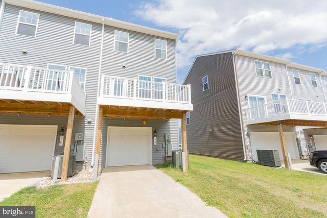 50 COOLIDGE AVE, Ranson, WV 25438