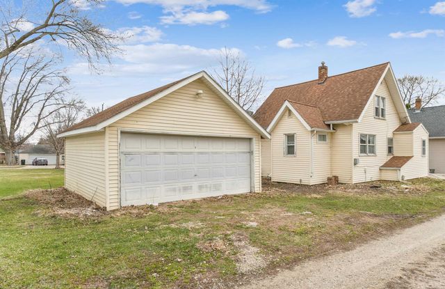 814 E Mitchell Avenue, Waterloo, IA 50702