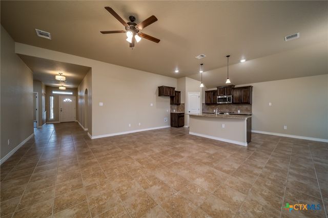 610 Bobby Lou Lane, Copperas Cove, TX 76522