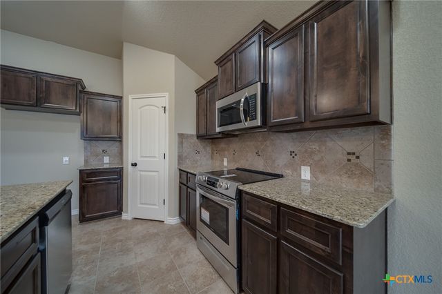 610 Bobby Lou Lane, Copperas Cove, TX 76522