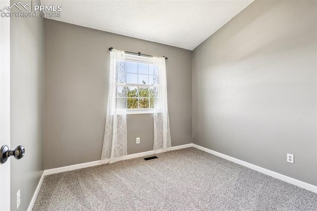 6475 Stonehedge Drive, Colorado Springs, CO 80918