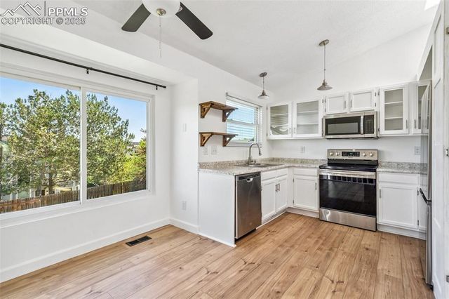 6475 Stonehedge Drive, Colorado Springs, CO 80918