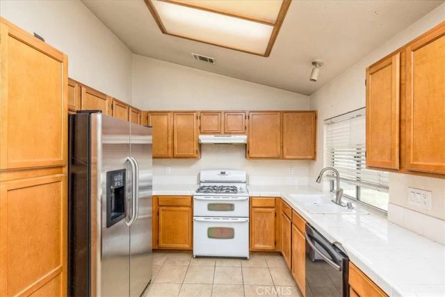 43115 Corte Landeros, Temecula, CA 92592