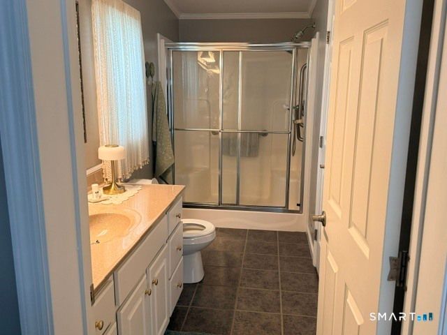 24 Cliff Road, Ledyard, CT 06339
