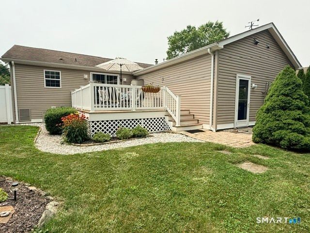 24 Cliff Road, Ledyard, CT 06339