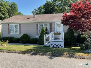 24 Cliff Road, Ledyard, CT 06339