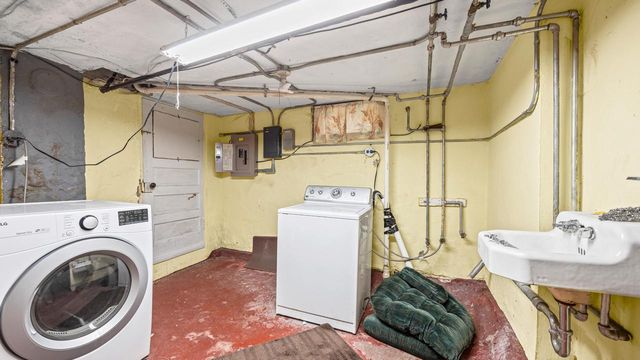 910 Swift AVENUE, Sheboygan, WI 53081