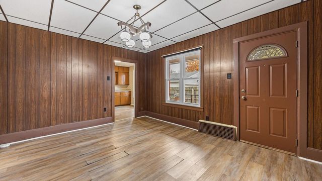 910 Swift AVENUE, Sheboygan, WI 53081