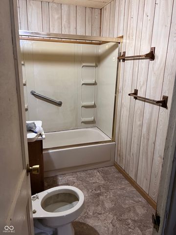 4235 Rookwood Avenue, Indianapolis, IN 46208