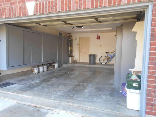 53 S Calla Lily Court, Lake Jackson, TX 77566