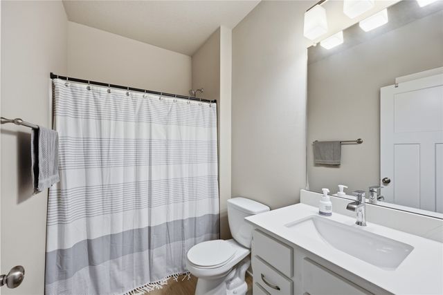 3505 NE 11th Street, Ankeny, IA 50021