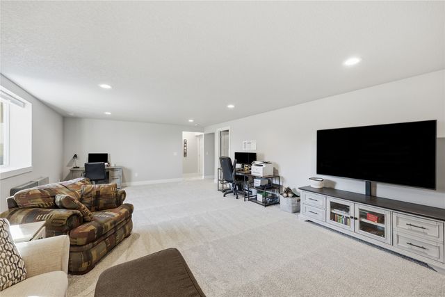 3505 NE 11th Street, Ankeny, IA 50021