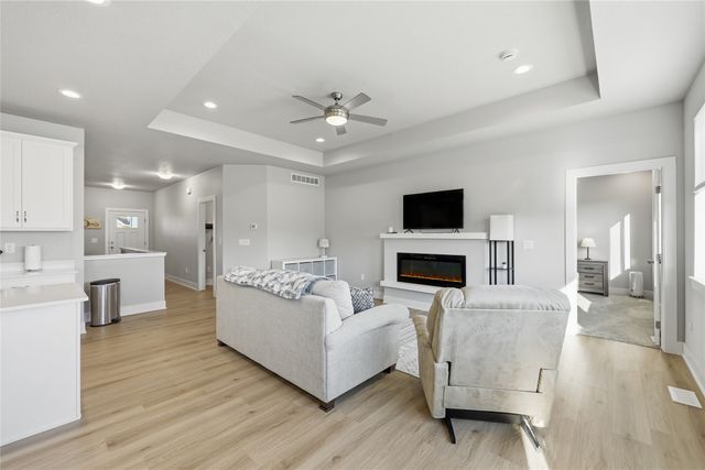 3505 NE 11th Street, Ankeny, IA 50021