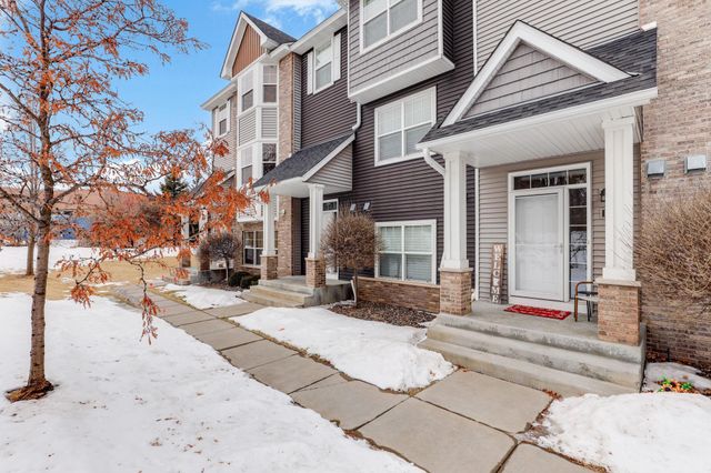 11916 Emery Village Drive N, Champlin, MN 55316