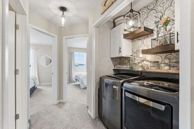 11916 Emery Village Drive N, Champlin, MN 55316