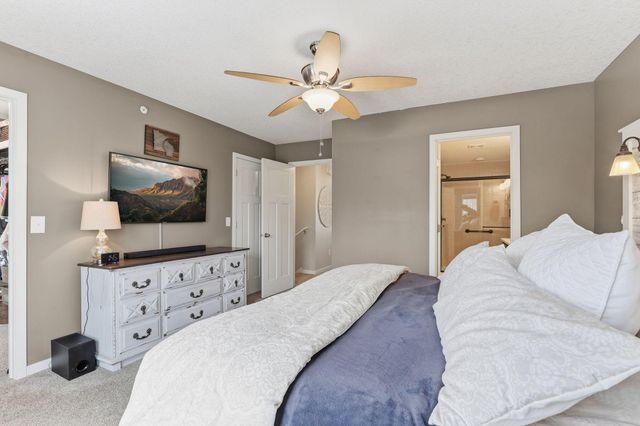 11916 Emery Village Drive N, Champlin, MN 55316