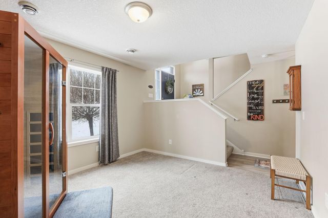 11916 Emery Village Drive N, Champlin, MN 55316