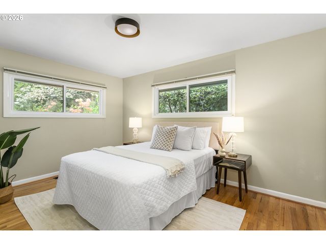 4255 CALAROGA Cir, West Linn, OR 97068