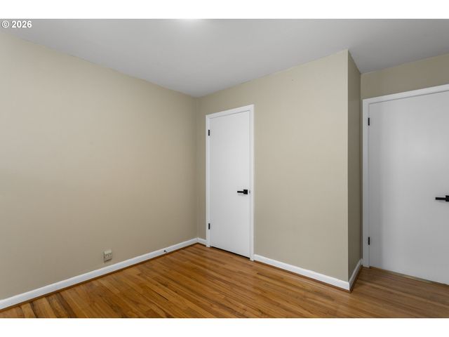 4255 CALAROGA Cir, West Linn, OR 97068