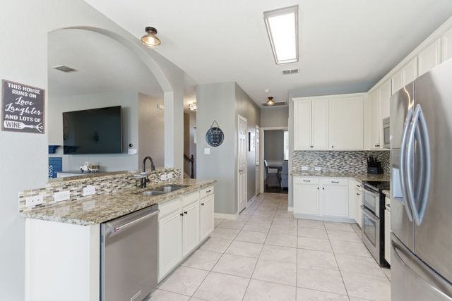 3041 Lakefield Drive, Little Elm, TX 75068