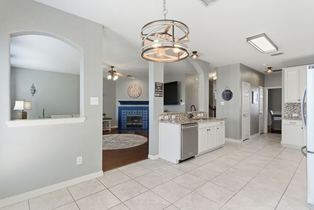 3041 Lakefield Drive, Little Elm, TX 75068