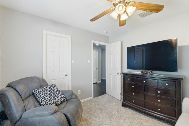 3041 Lakefield Drive, Little Elm, TX 75068
