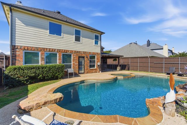 3041 Lakefield Drive, Little Elm, TX 75068