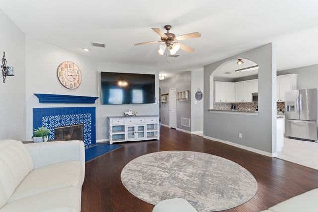 3041 Lakefield Drive, Little Elm, TX 75068
