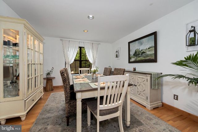 6 GRISTMILL CT, Medford, NJ 08055