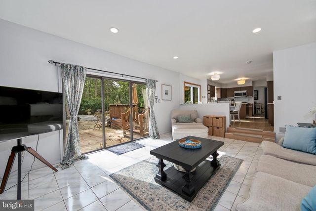 6 GRISTMILL CT, Medford, NJ 08055
