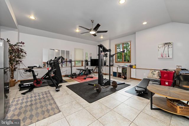 6 GRISTMILL CT, Medford, NJ 08055