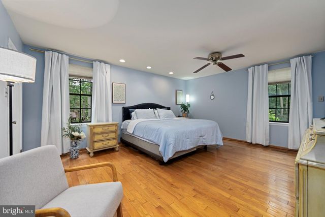 6 GRISTMILL CT, Medford, NJ 08055