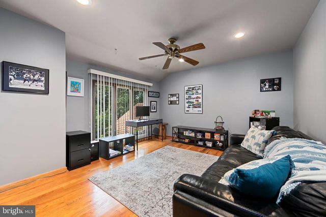 6 GRISTMILL CT, Medford, NJ 08055