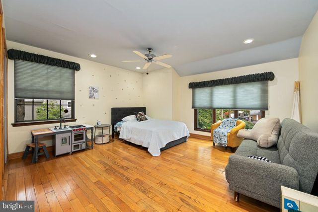 6 GRISTMILL CT, Medford, NJ 08055