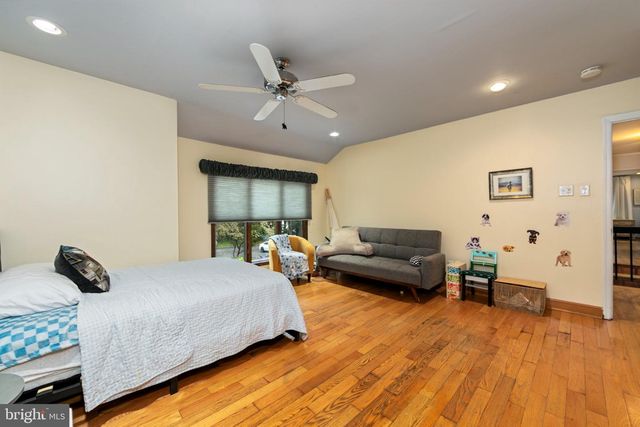 6 GRISTMILL CT, Medford, NJ 08055