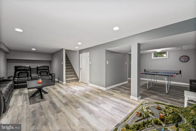 6 GRISTMILL CT, Medford, NJ 08055