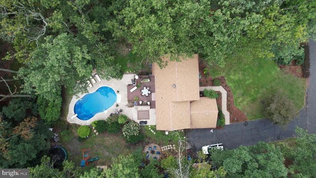 6 GRISTMILL CT, Medford, NJ 08055