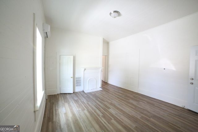303 W Walker Street, Thomaston, GA 30286