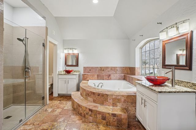 300 N Clark Road, Duncanville, TX 75116