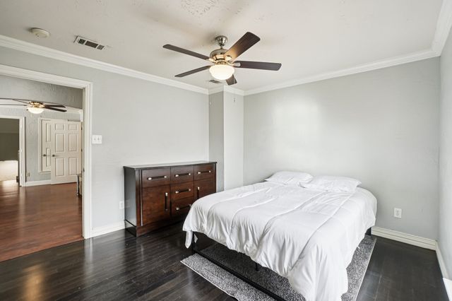 300 N Clark Road, Duncanville, TX 75116