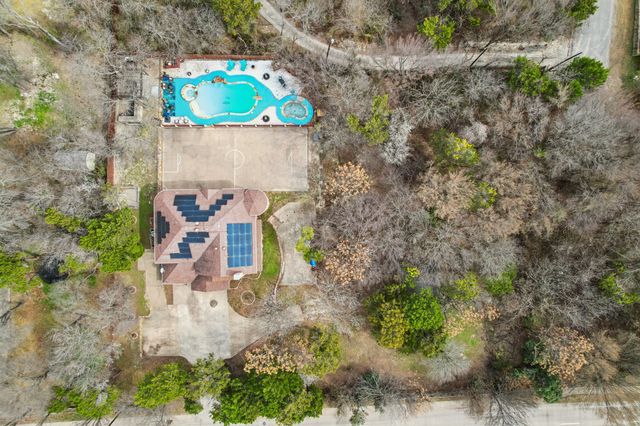 300 N Clark Road, Duncanville, TX 75116