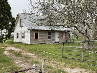 2739 Oyster Creek Bend, Freeport, TX 77541