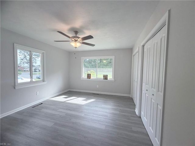 10 C C Spaulding DR, Hampton, VA 23666