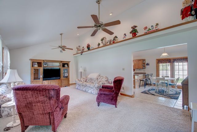 6818 Trailside Avenue, Portage, IN 46368