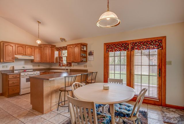 6818 Trailside Avenue, Portage, IN 46368